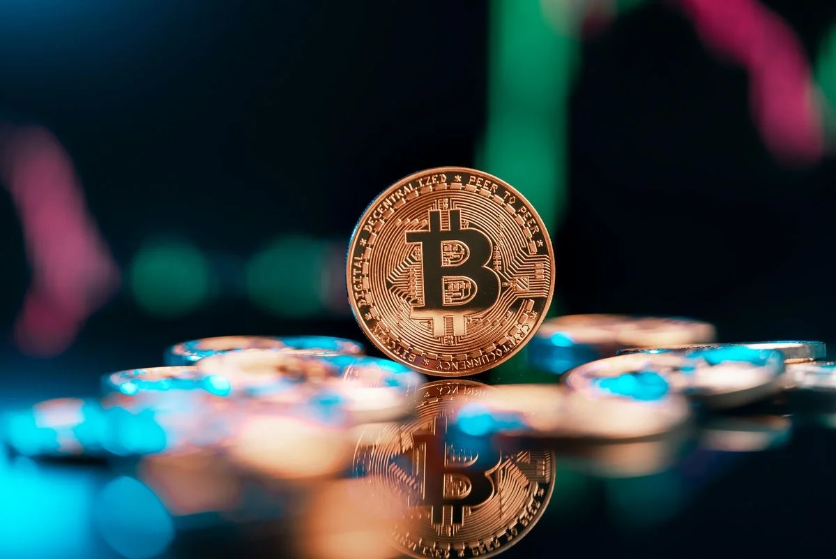 what is a cryptocurrency airdrop?