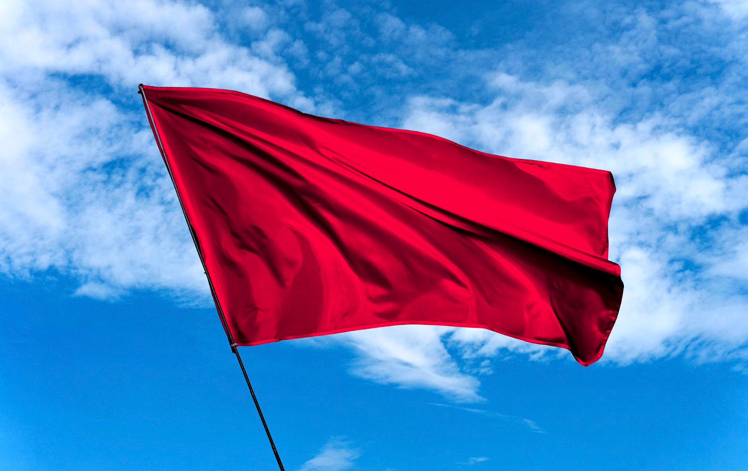 red flags, how to identify a crypto scam