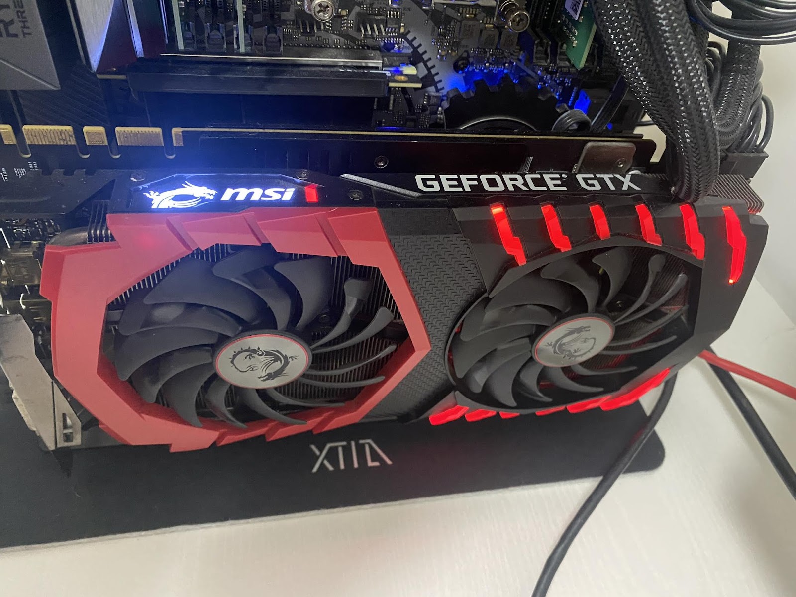 Image of the GTX 1080 plugged in